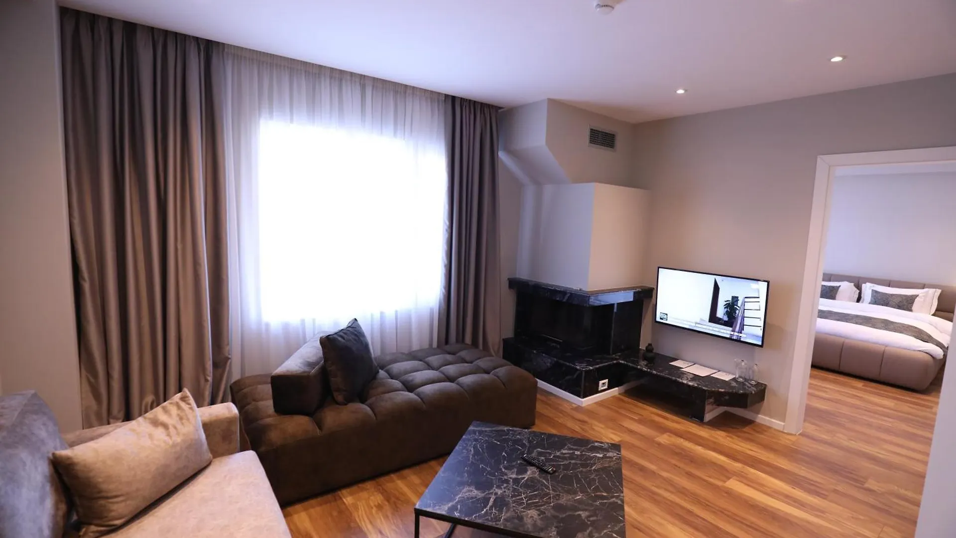 Dallga Suites Tushemisht 0*,
