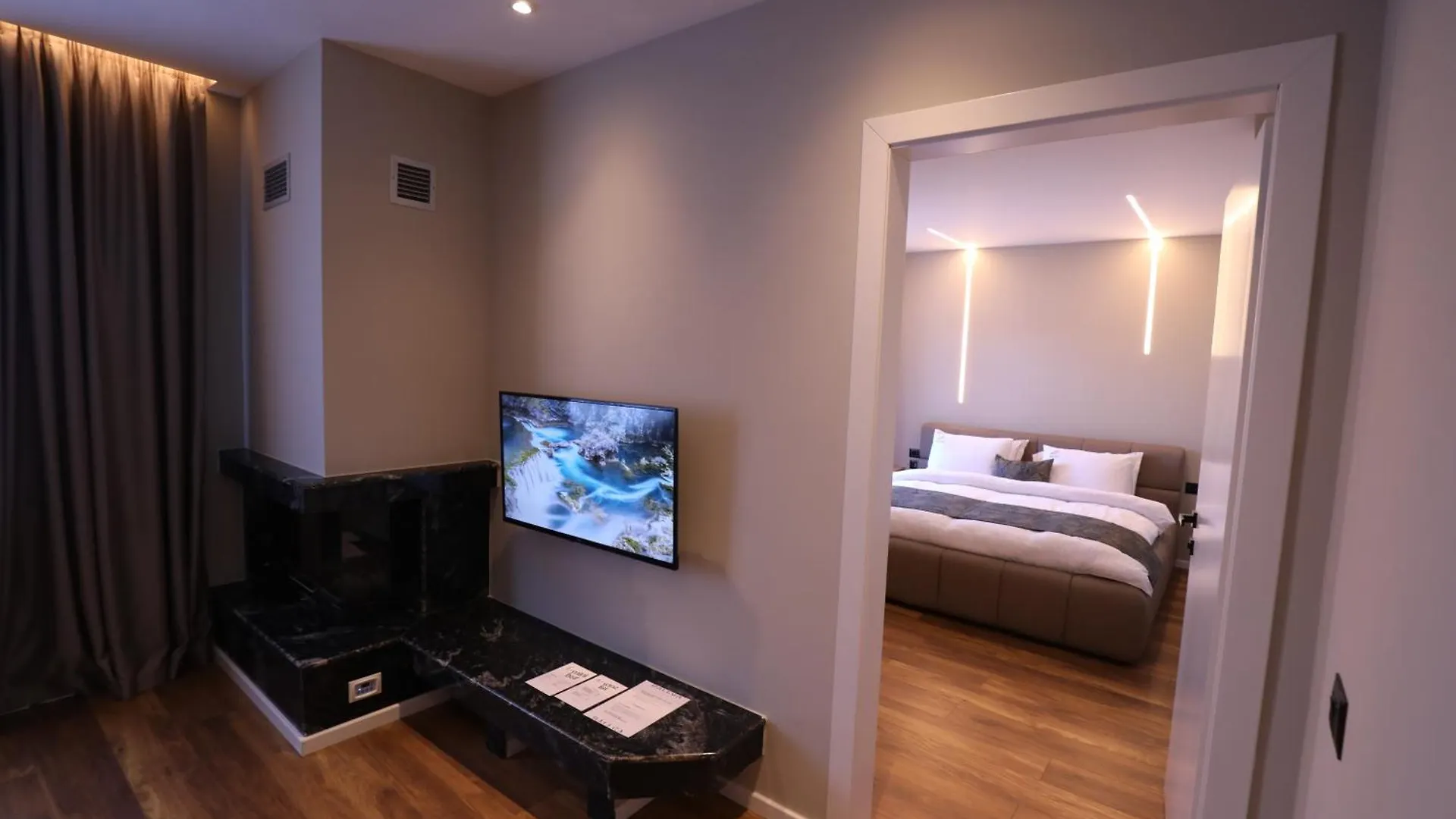 Dallga Suites Tushemisht 0*,  Albanien