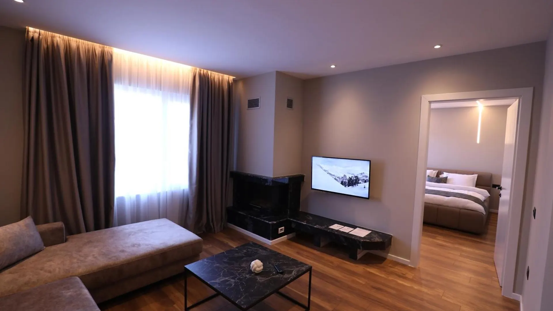 Dallga Suites Tushemisht